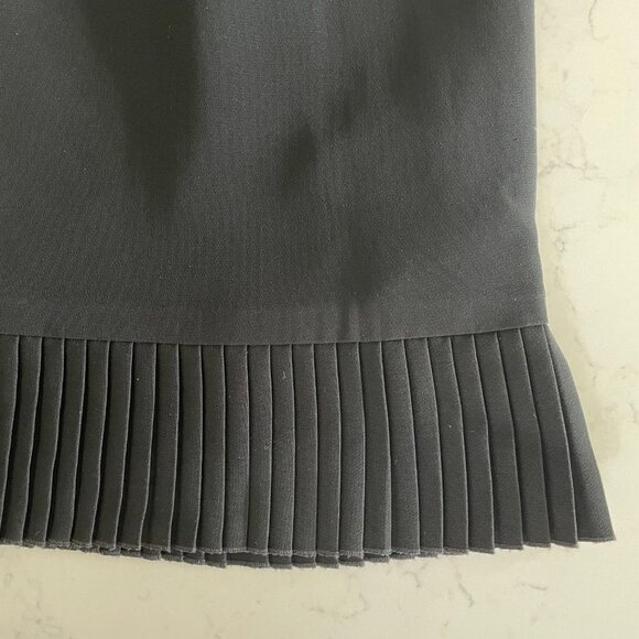 Albert Nipon Petite Vtg Lined Triacetate Pencil Skirt w Pleated Hem Black Sz 6P - Picture 2 of 10